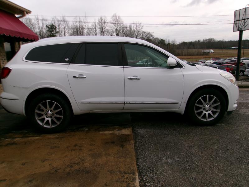 Buick Enclave Convenience FWD 2016