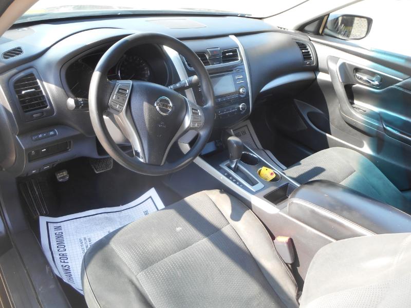 Nissan Altima 2.5 SV 2015 Nissan Altima 2.5 SV 2015