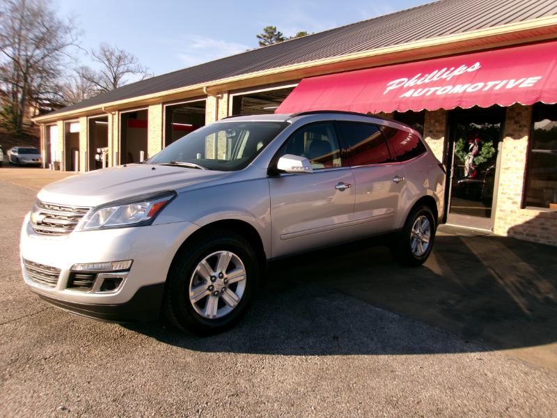 Chevrolet Traverse 2LT FWD 2013