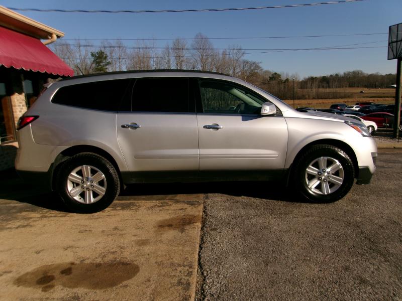 Chevrolet Traverse 2LT FWD 2013