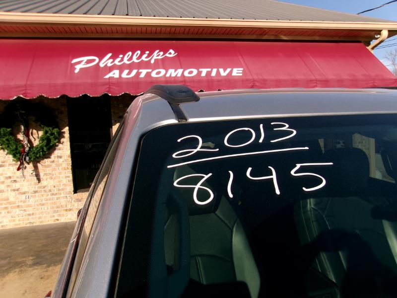 Chevrolet Traverse 2LT FWD 2013