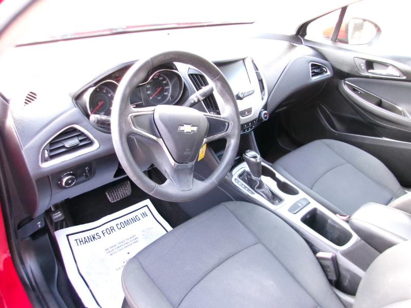 Chevrolet Cruze LS Auto 2018