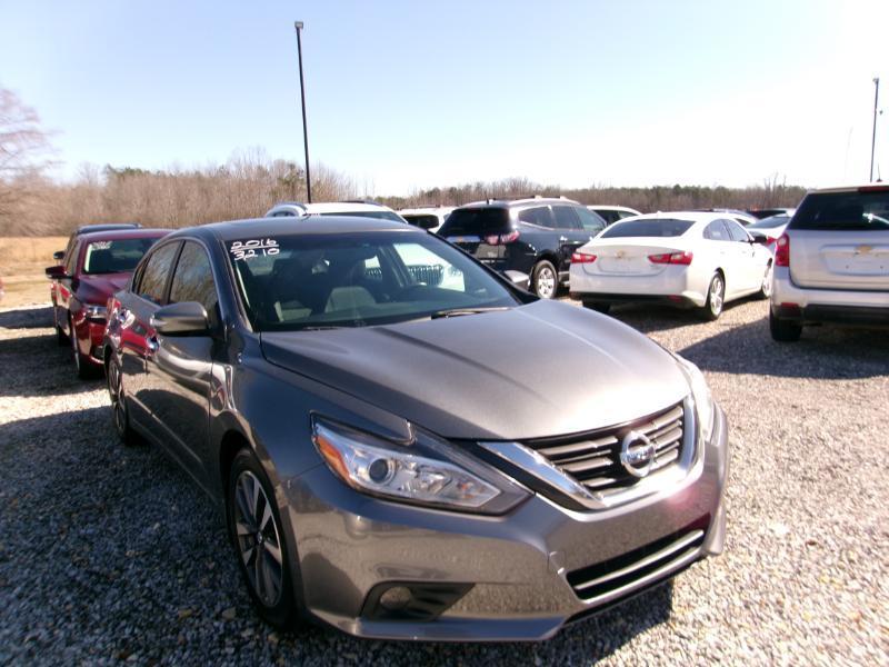 Nissan Altima 2.5 SR 2016