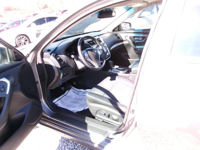 Nissan Altima 2.5 SR 2016