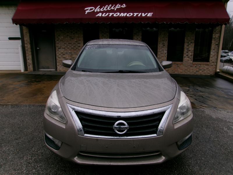 Nissan Altima 2.5 SV 2015