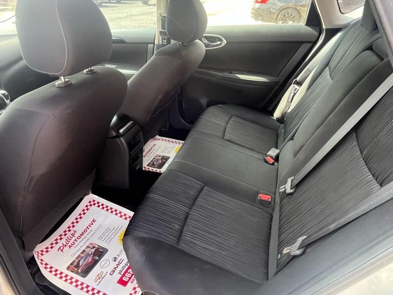 Nissan Sentra S CVT 2018