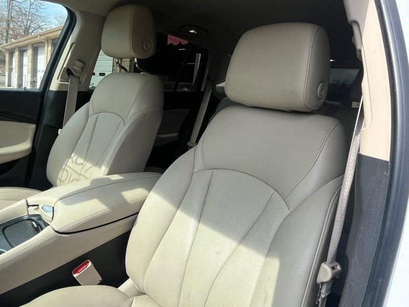 Buick Envision Essense 2017