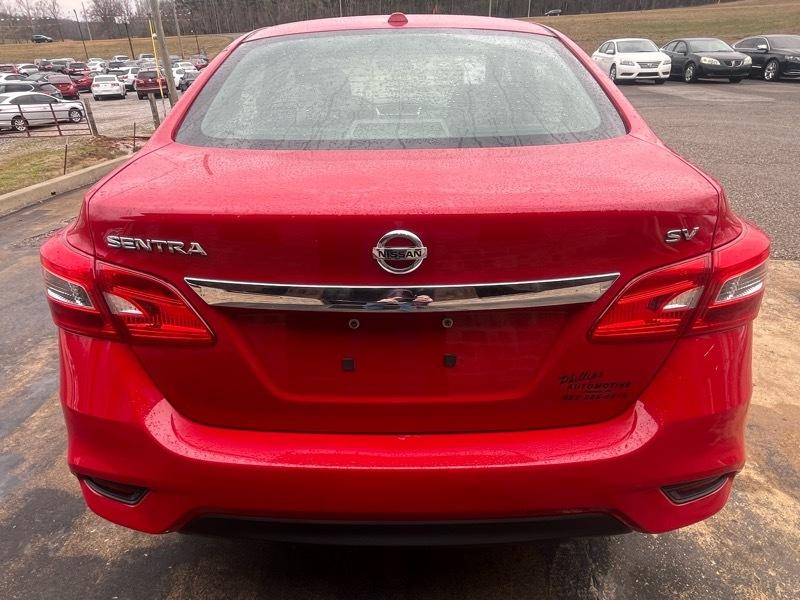 Nissan Sentra S 6MT 2017
