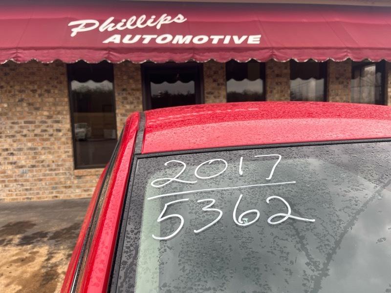 Nissan Sentra S 6MT 2017