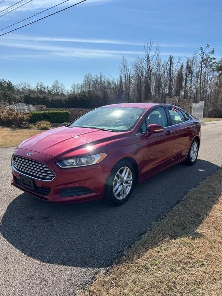 Ford Fusion SE 2015