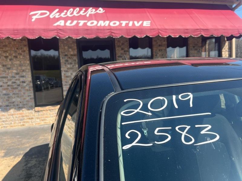 Nissan Versa 1.6 S 5M 2019