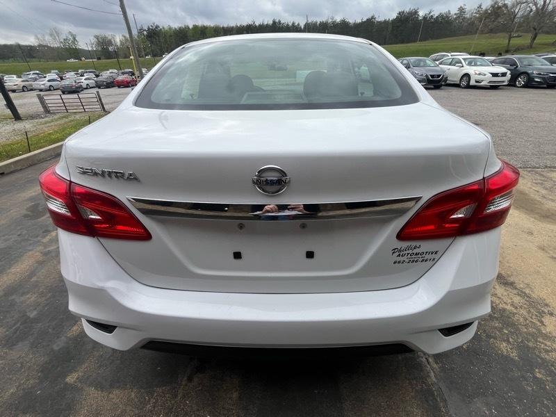 Nissan Sentra S CVT 2018