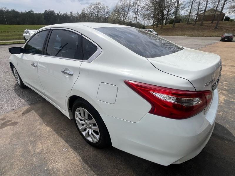 Nissan Altima 2.5 SR 2016