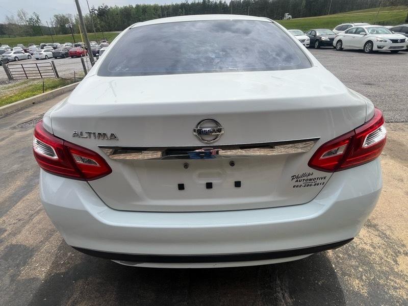 Nissan Altima 2.5 SR 2016