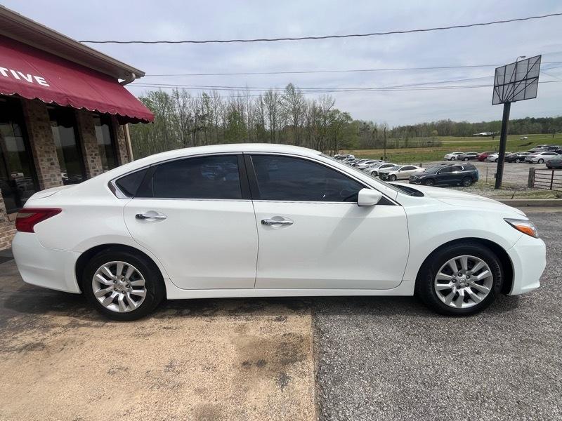 Nissan Altima 2.5 SR 2016