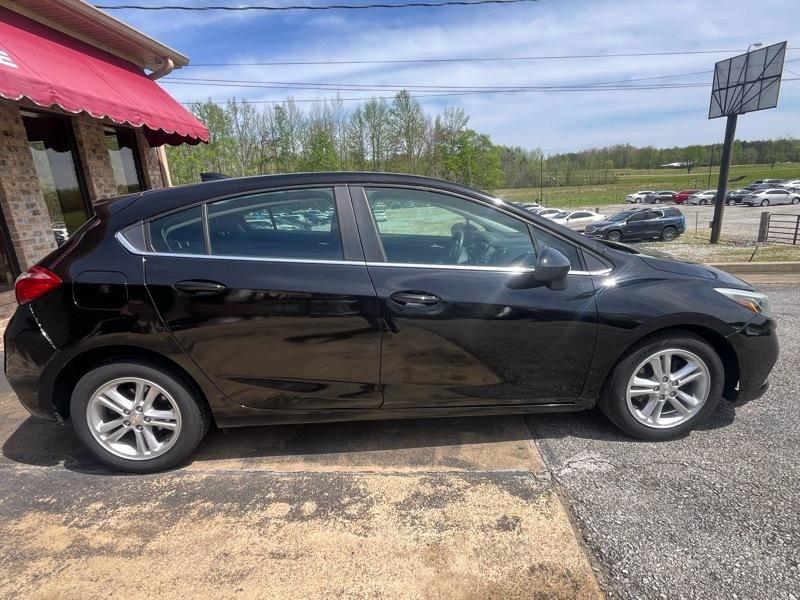 Chevrolet Cruze LT Auto Hatchback 2018
