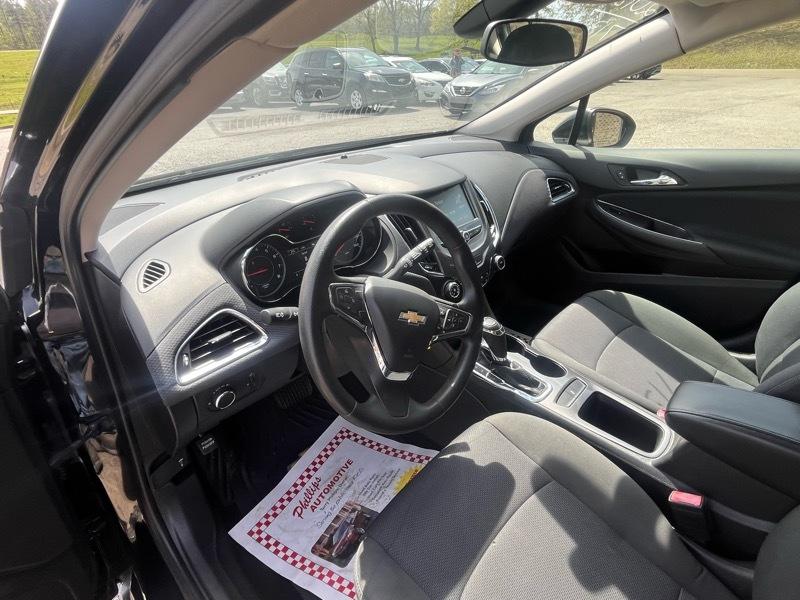 Chevrolet Cruze LT Auto Hatchback 2018