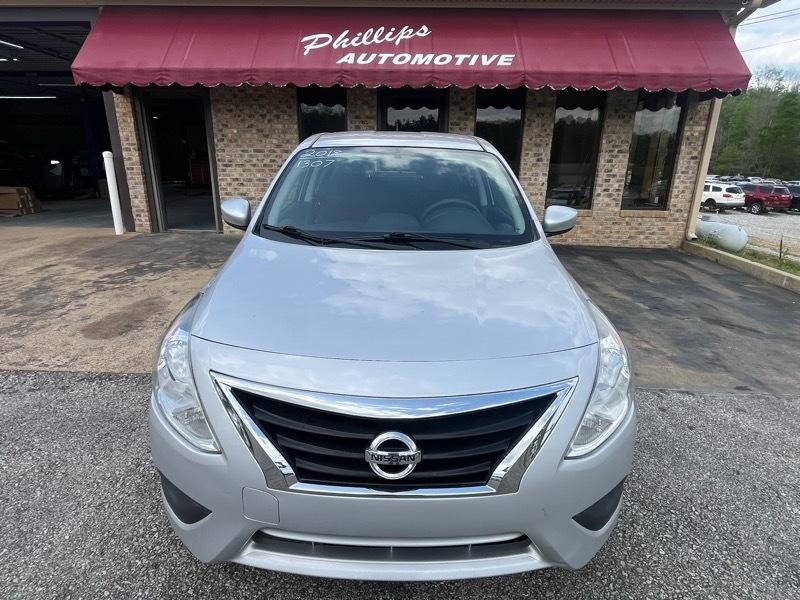 Nissan Versa 1.6 S 5M 2018