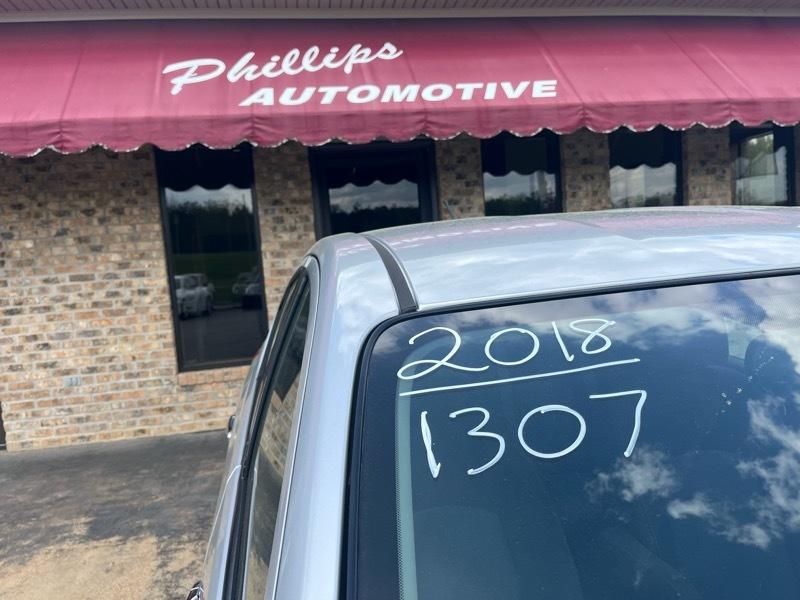 Nissan Versa 1.6 S 5M 2018