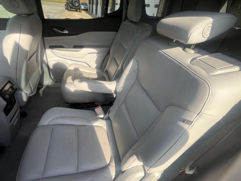 GMC Acadia SLT-1 FWD 2019