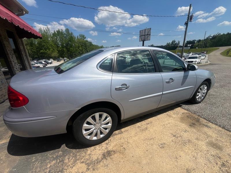 Buick LaCrosse CX 2005