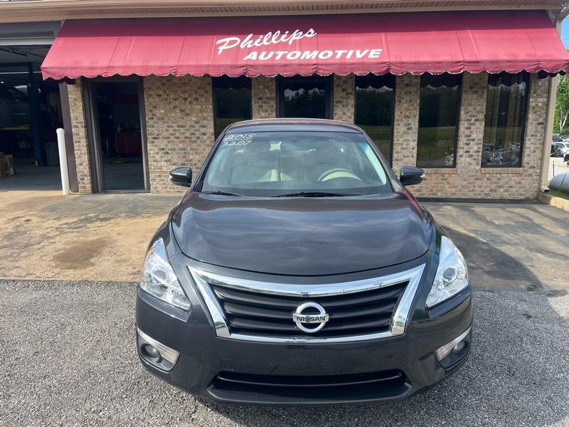 Nissan Altima 2.5 SV 2015