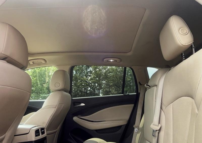 Buick Envision Essense 2017