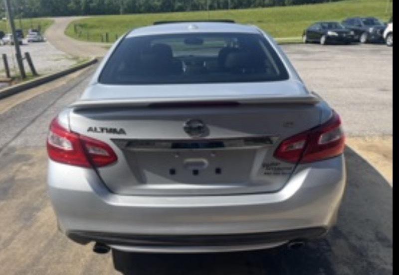 Nissan Altima 2.5 SR 2016