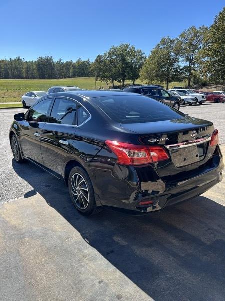 Nissan Sentra S CVT 2019