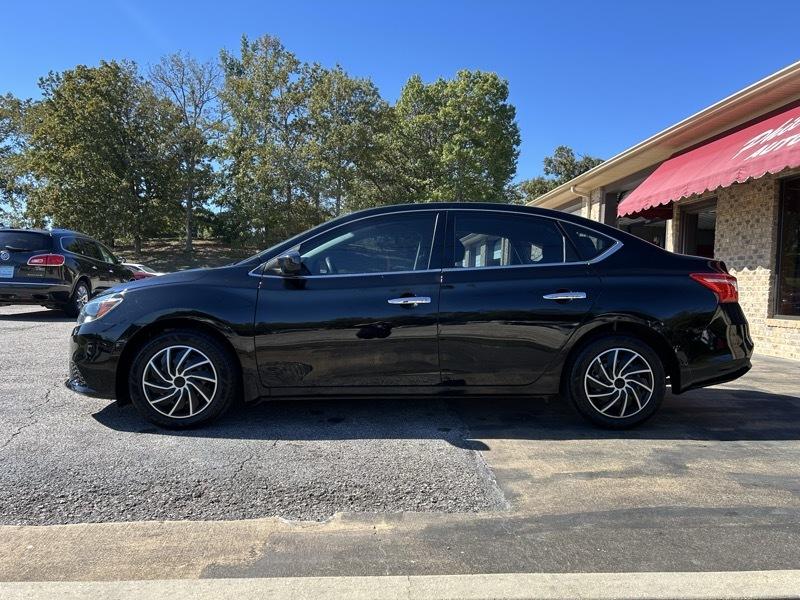 Nissan Sentra S CVT 2019