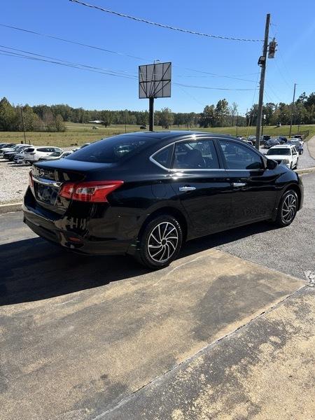 Nissan Sentra S CVT 2019