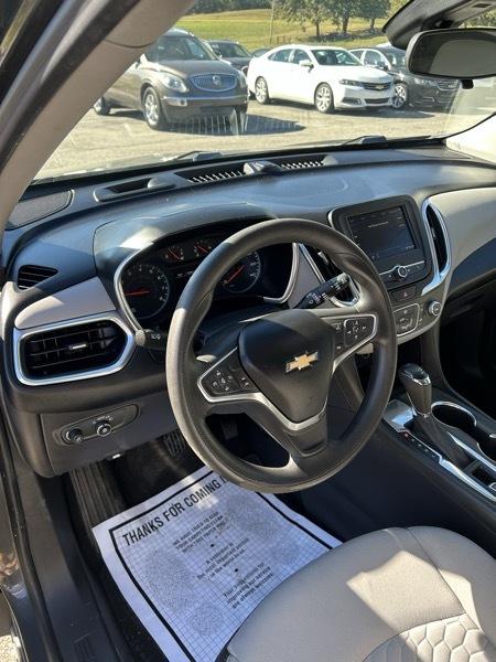 Chevrolet Equinox LS 2WD 2020