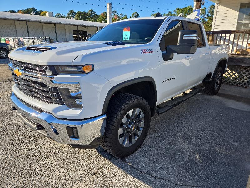 2024 Chevrolet Silverado 2500HD LT Crew Cab Short Box 4WD