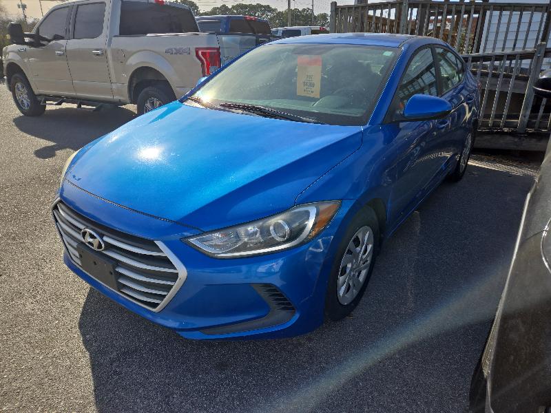 Hyundai Elantra SE 6AT 2017