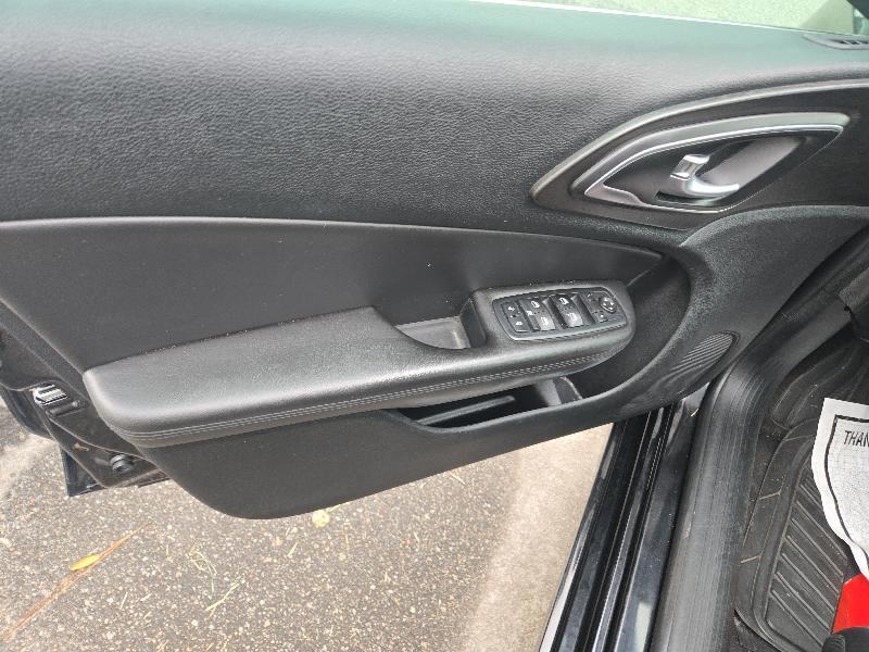 Chrysler 200 Limited Platinum 2017