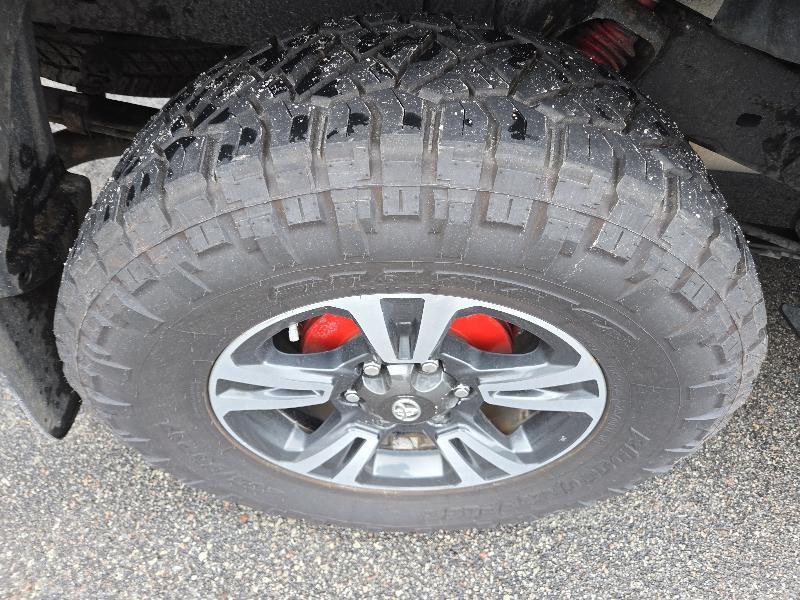 Toyota Tacoma Double Cab Long Bed V6 Auto 4WD 2011