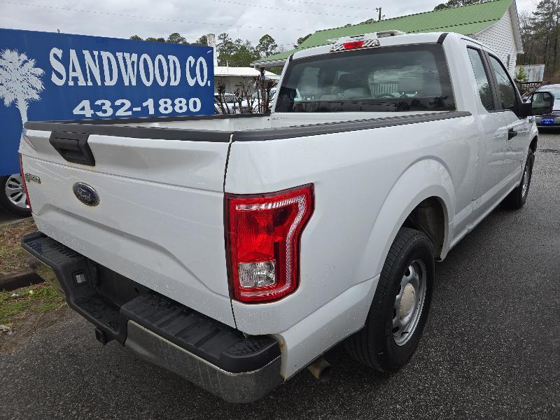 Ford F-150 XL SuperCab 6.5-ft. Bed 2WD 2017
