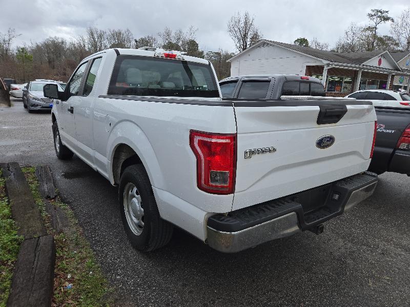 Ford F-150 XL SuperCab 6.5-ft. Bed 2WD 2017