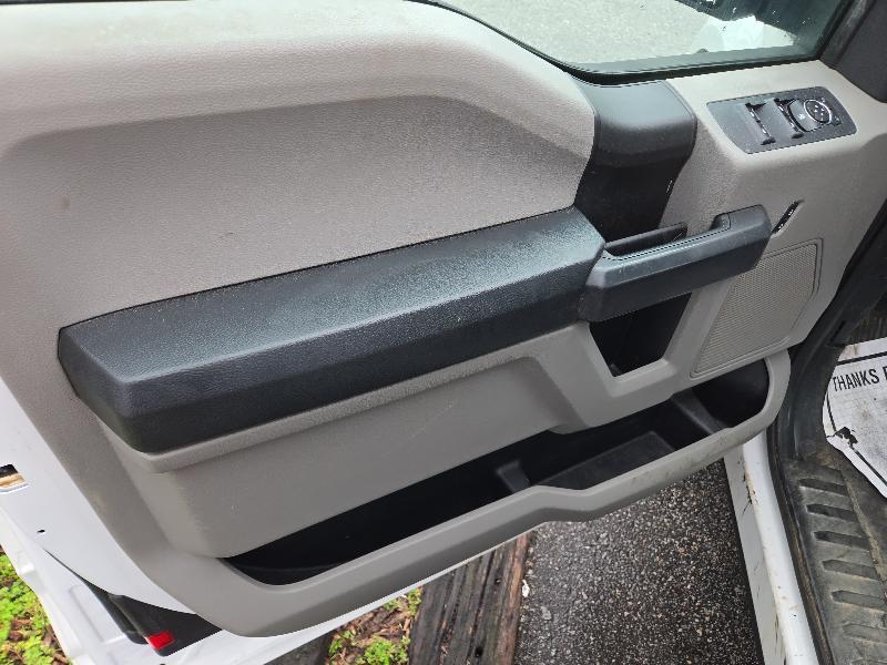 Ford F-150 XL SuperCab 6.5-ft. Bed 2WD 2017