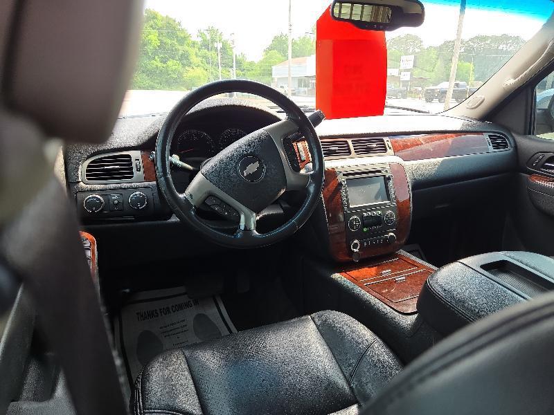 Chevrolet Tahoe LTZ 4WD 2013