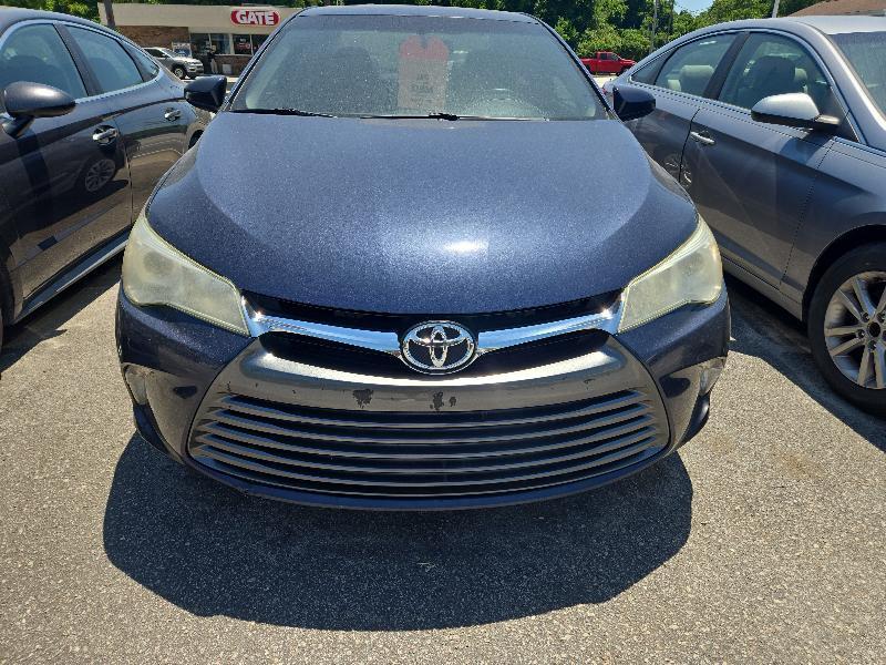 Toyota Camry SE 2017