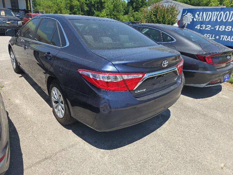 Toyota Camry SE 2017