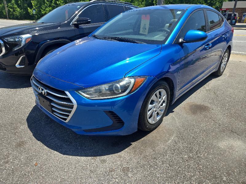 2017 Hyundai Elantra SE 6AT