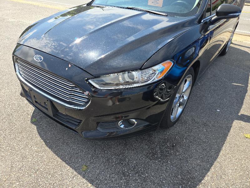 Ford Fusion SE 2016