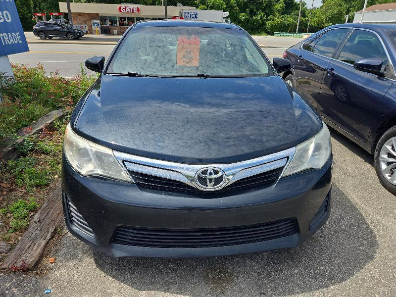 Toyota Camry L 2012