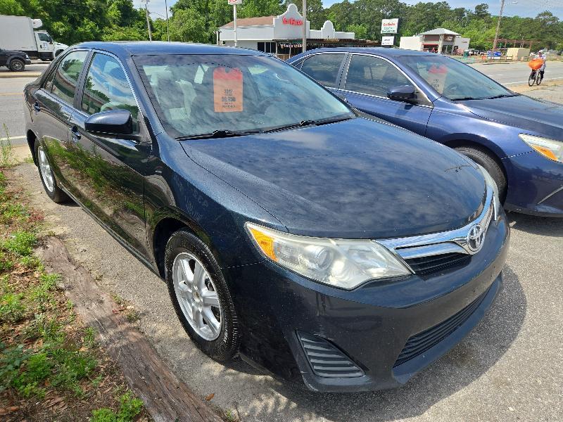 Toyota Camry L 2012