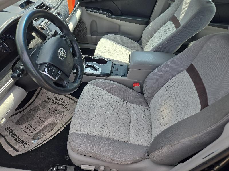 Toyota Camry L 2012