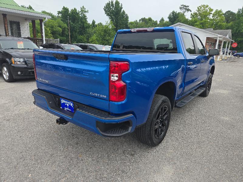 Chevrolet Silverado 1500 Custom Crew Cab 2WD 2024