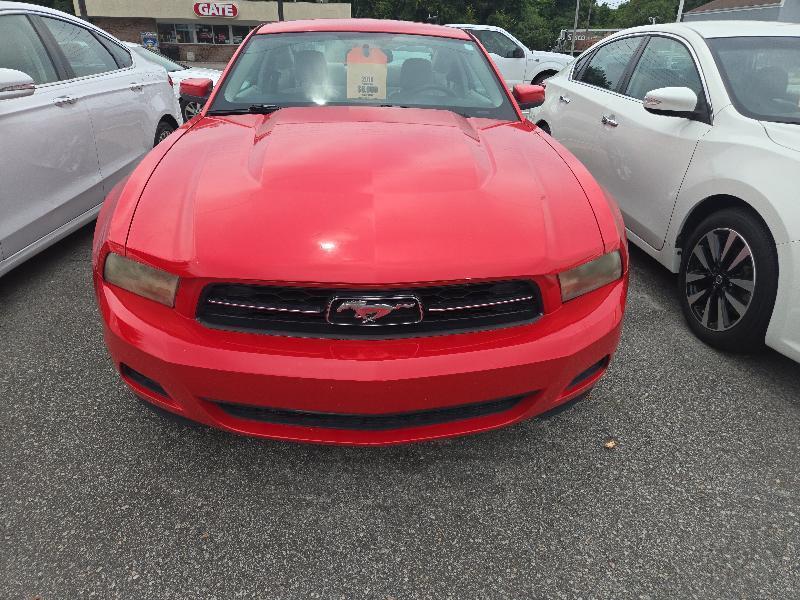 Ford Mustang V6 Coupe 2010