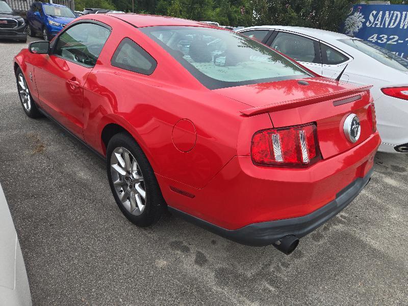 Ford Mustang V6 Coupe 2010